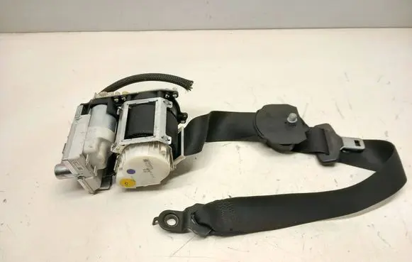 Mercedes-Benz ML W164 Front seatbelt 34051550 18090284YC