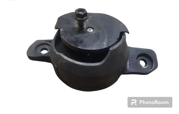 Subaru Forester SH Engine mount bracket 