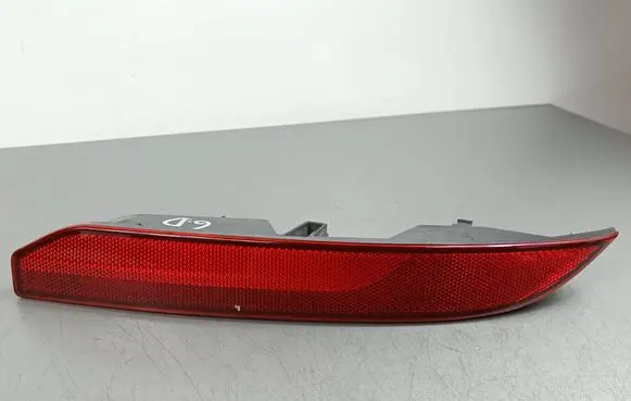 Jeep Grand Cherokee WL Rear tail light reflector 454878 68408779AB 59305