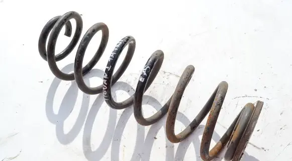 Volkswagen Tiguan Rear coil spring 