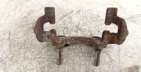 Mercedes-Benz E W211 Brake caliper pad carrier rear 
