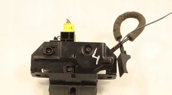 Opel Vectra C Tailgate/trunk/boot lock/catch/latch 09180104