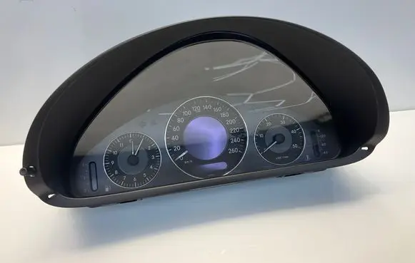 Mercedes-Benz CLK A209 C209 Speedometer (instrument cluster) A2095404211 110080140020 2095404211