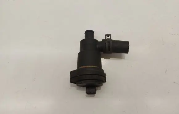Volkswagen PASSAT B3 Vacuum valve 053133459A