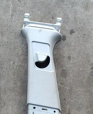 Land Rover Range Rover Sport L494 (B) pillar trim (bottom) DK6224397A DK6224397B