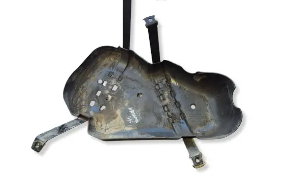 Volkswagen Touareg II Fuel tank bottom protection 7L0201974B 7L0201974A
