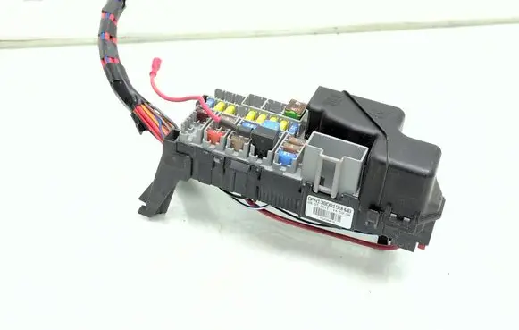 Volvo XC60 Fuse module 30659288 6G9T14B192CA 6G9T14B192AA