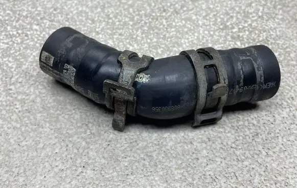 Opel Insignia B Engine coolant pipe/hose 888930356