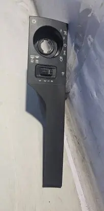 Mercedes-Benz E W124 Headlight level height control switch 1248000673