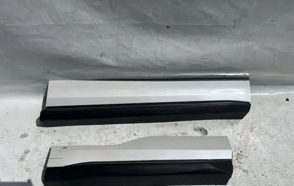 Front door trim (molding)