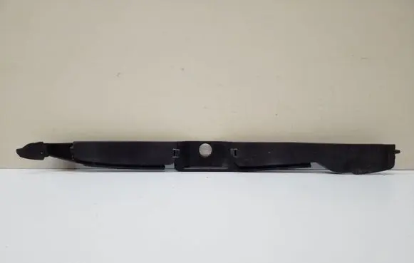 Volkswagen Tiguan Fender end trim 5N0821111