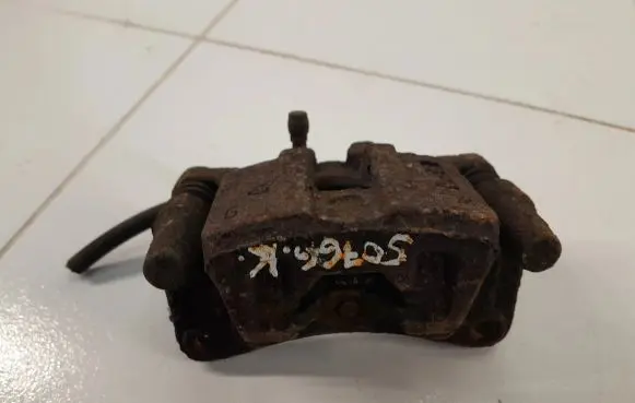 Mitsubishi ASX Rear brake caliper NOCODE