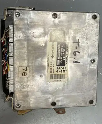 Toyota RAV 4 (XA20) Engine control unit/module 8966142673 2110007663 020464