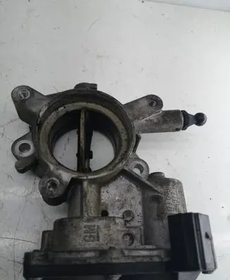 Opel Insignia A Throttle valve 50329302 17309B