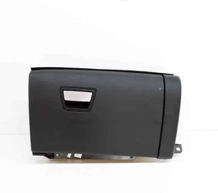 Maserati Ghibli Glove box 670019381 105349676C