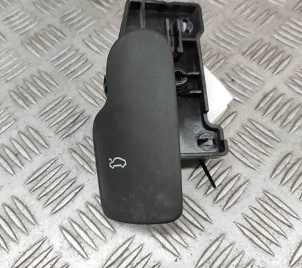 Audi e-tron Engine bonnet (hood) release handle 4KL823633B