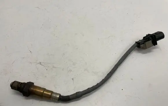 Audi A4 S4 B8 8K Lambda probe sensor 07L906262S