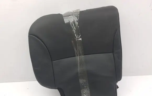 Citroen C-Crosser Rear seat 