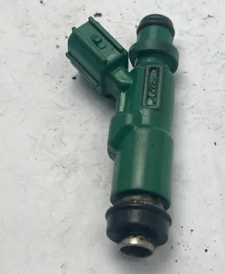 Toyota Prius (XW20) Fuel injector 2325021020