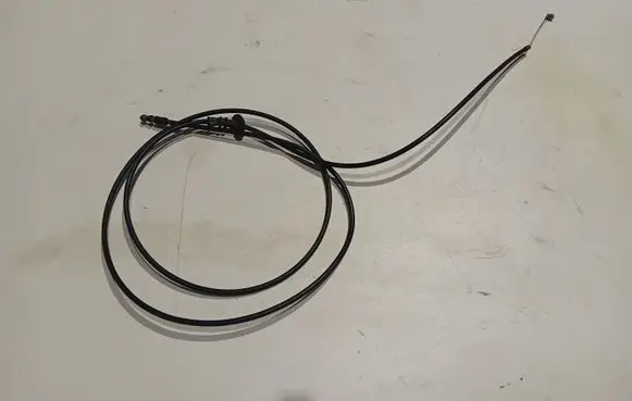 Toyota Yaris Fuel cap flap release cable 