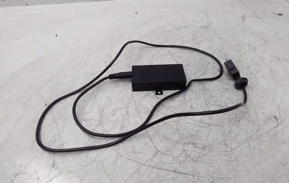 Volkswagen PASSAT B6 iPod connector socket 000051444K