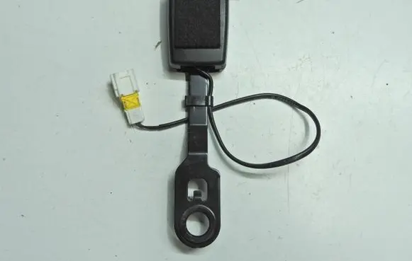 Citroen DS3 Front seatbelt buckle 9687393580 C190913 34067289