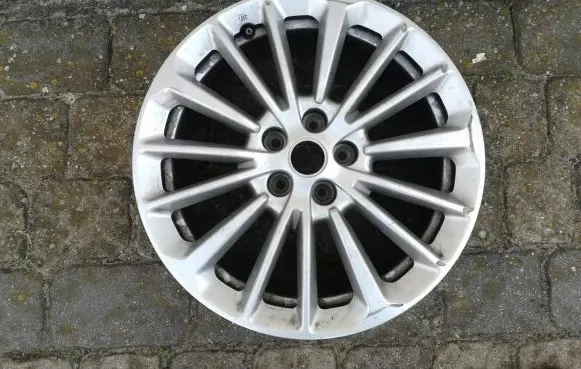 Fiat Tipo R16 alloy rim 