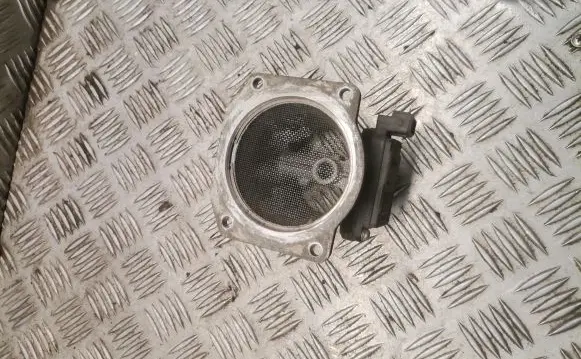 Audi A4 S4 B5 8D Mass air flow meter 037906461b