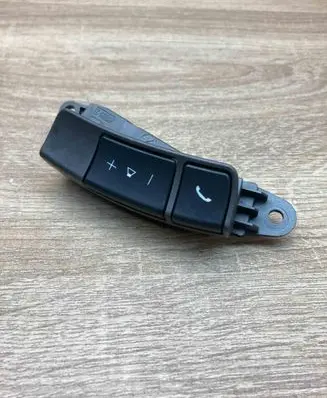 BMW 7 E65 E66 Steering wheel buttons/switches 6911584 03746730