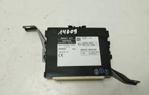 Toyota Avensis T270 Other control units/modules 8999005011 MB2325005033