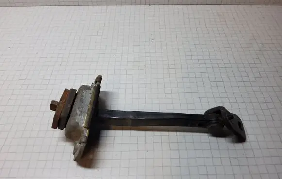 KIA Sorento Front door check strap stopper