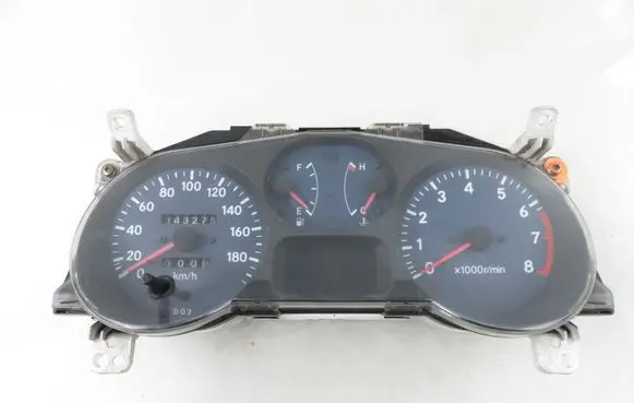 Toyota RAV 4 (XA10) Speedometer (instrument cluster) 1573508101 8301042110