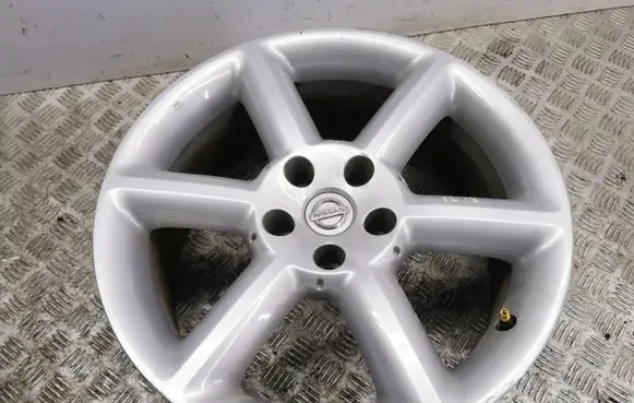 R18 alloy rim