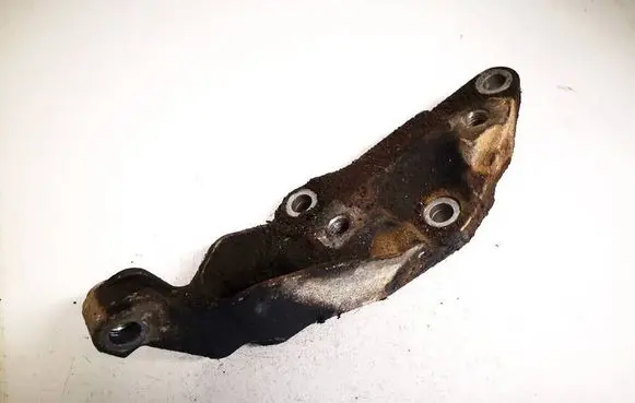 Volvo XC70 Engine mounting bracket 6g927m125ec