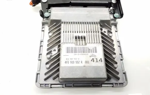 Audi A6 S6 C6 4F Engine control unit/module 4F0910552R 4F097552D