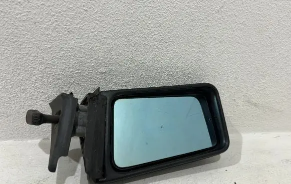 Audi 80 90 B2 Manual wing mirror 17089