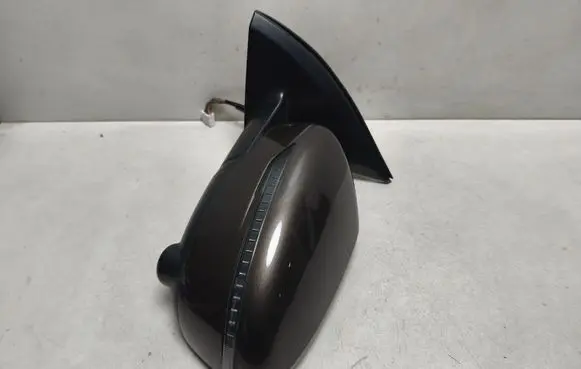 Nissan Qashqai Front door electric wing mirror 20805003