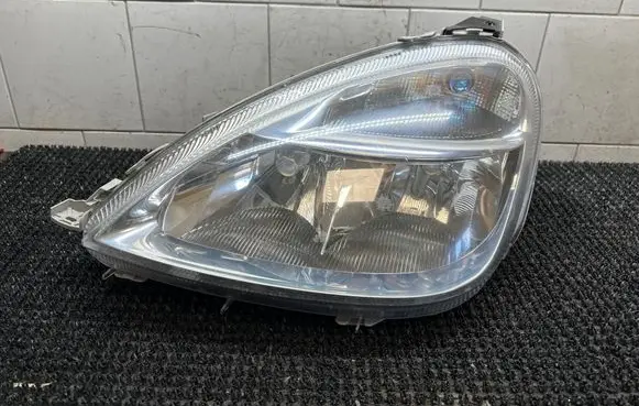 Mercedes-Benz A W168 Headlight/headlamp A1688202561