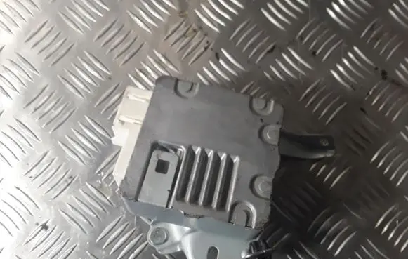 Toyota Yaris Other control units/modules 1129003054 2250000733