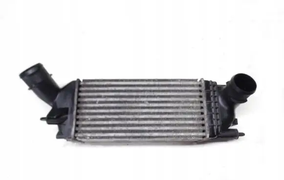 Citroen C5 Intercooler radiator 9657073480