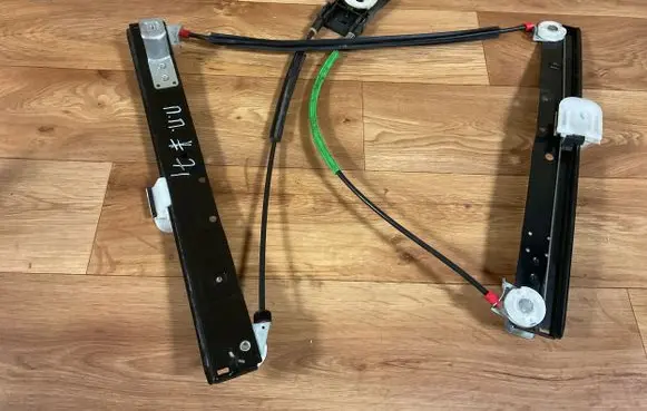 Ford Mondeo MK IV Front door electric window regulator 7S71A23200BP