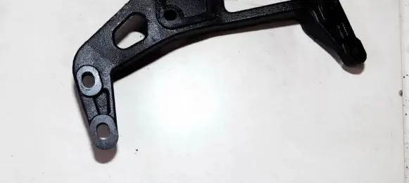Ford Mondeo MK I Engine mounting bracket 93bb6p096da