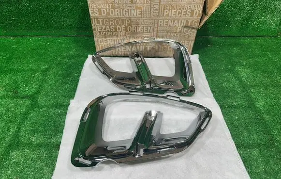 Renault Captur II Front bumper lower grill 261A27768R 261A31120R