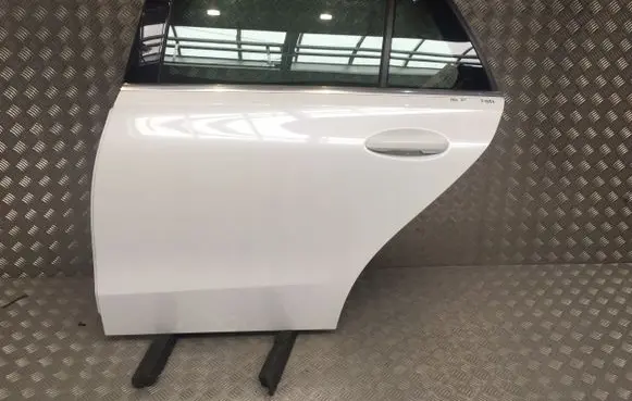 Mercedes-Benz C W206 Front door 