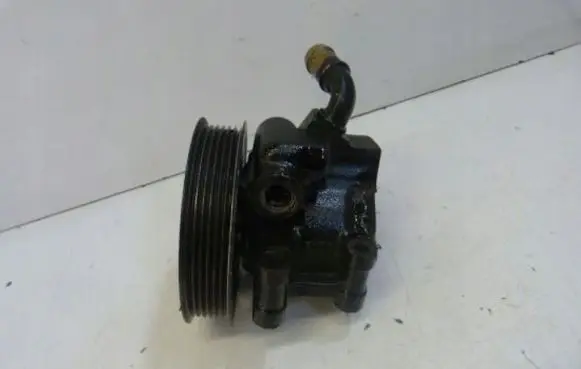 Ford Focus Power steering pump HBDJC2BD1403