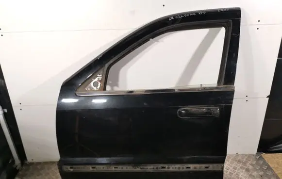 Jeep Grand Cherokee (WK) Front door