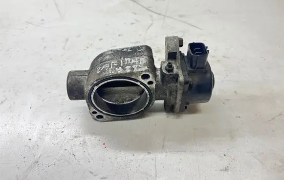 Opel Zafira B Electric throttle body valve 