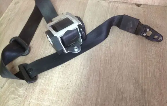 Audi A6 S6 C6 4F Front seatbelt 605405000