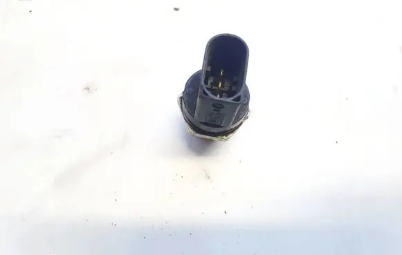 Fuel pressure sensor