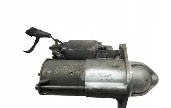 Opel Astra H Starter motor 55556092